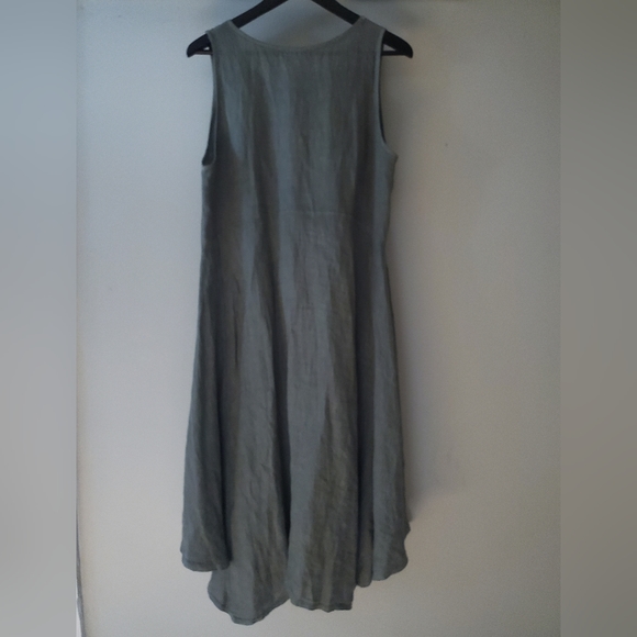 Linen Dress - Picture 2 of 3